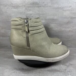 L.Paolo Shoes Womens Size 10.5 Taupe Wedge Sneaker Booties Side Zip Ankle Casual
